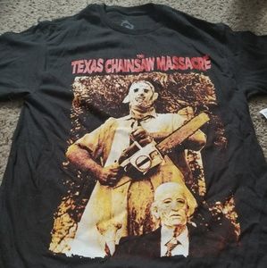 Texas Chainsaw Massacre tshirt!! Super cool!!